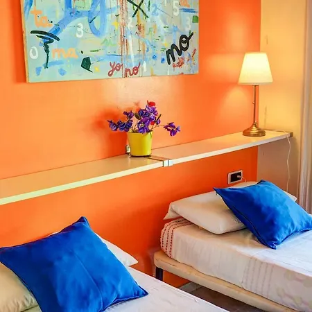 Apartment Deluxe By The Beach By Hello *